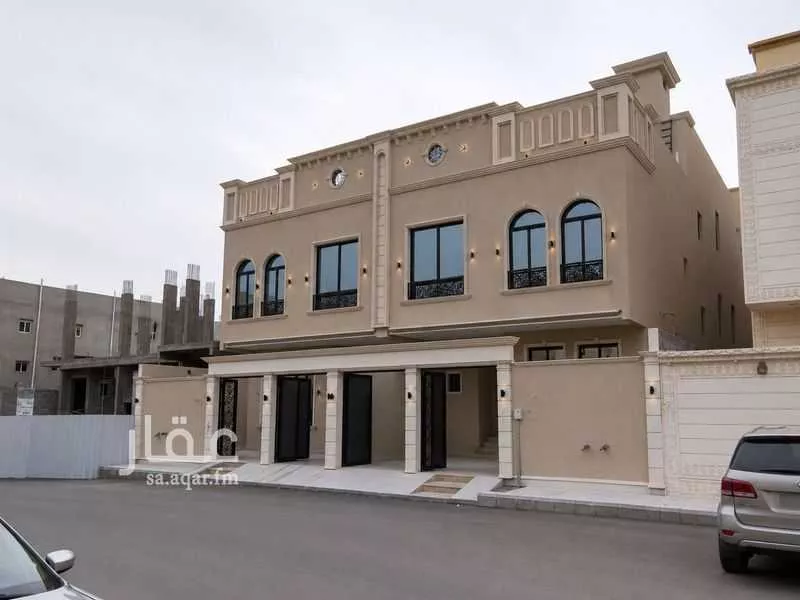 13 bedroom villa in Jeddah 3