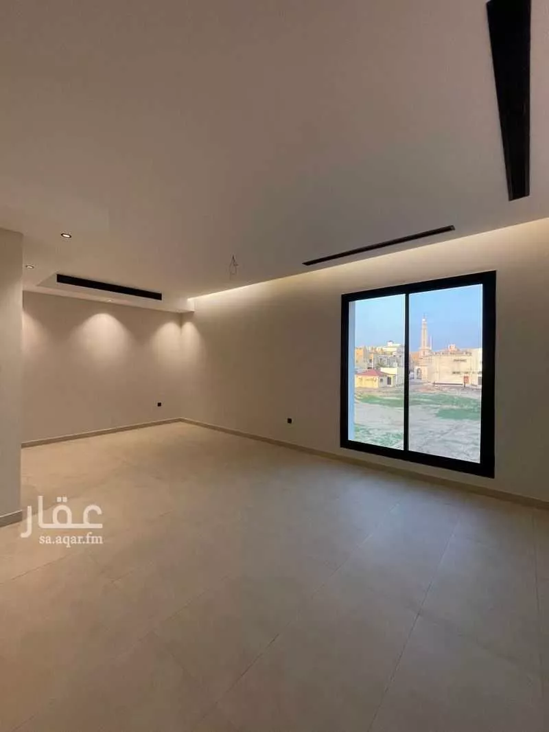 فيلا 5 غرف في الشراع 16