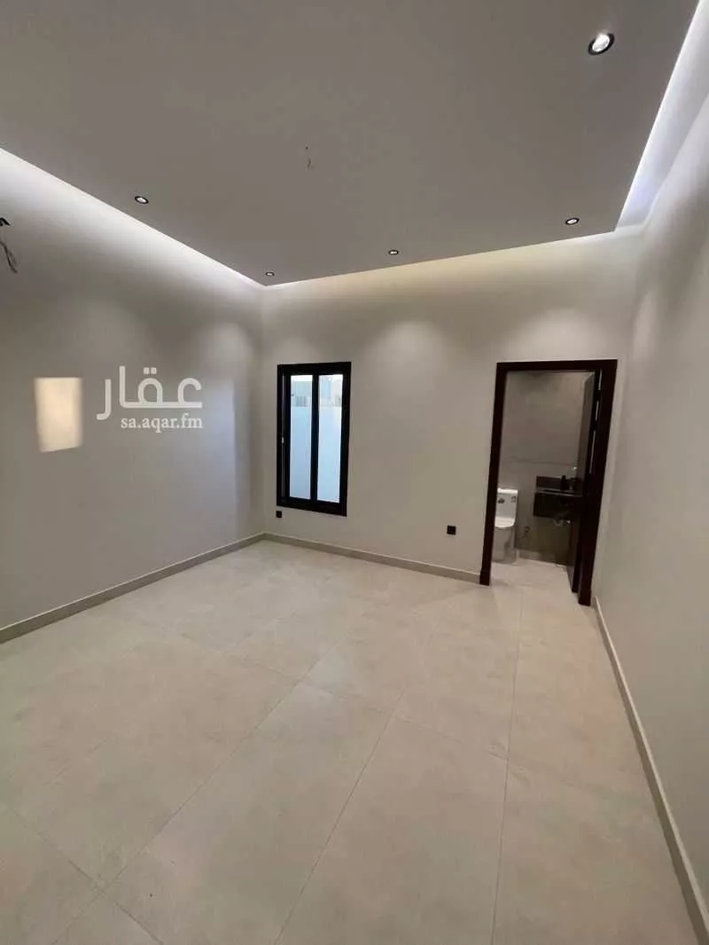 فيلا 5 غرف في الشراع 10