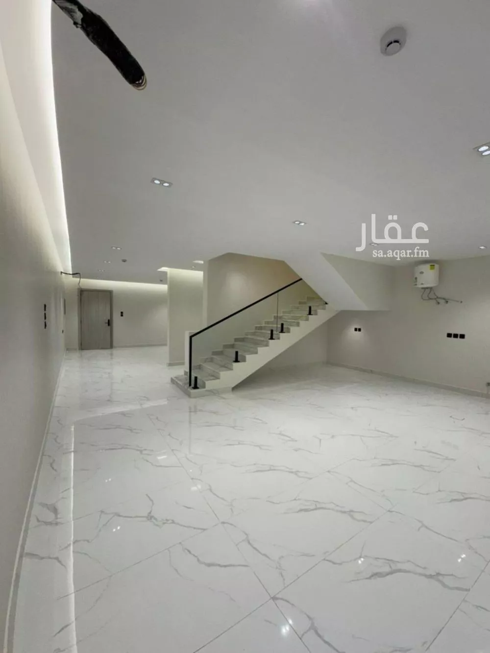 3 bedroom apartment in Al Rimal 7