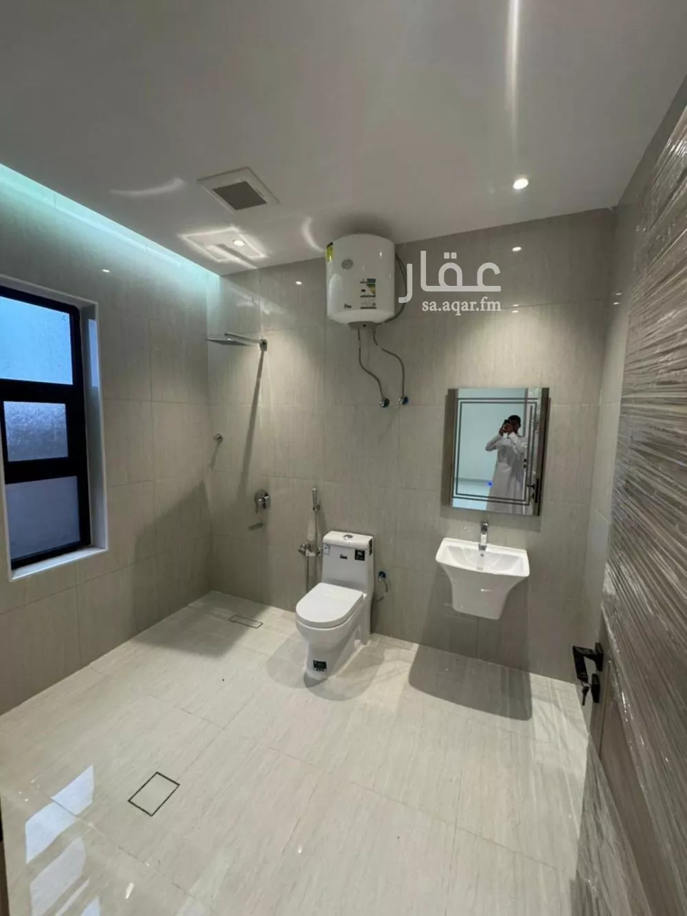 3 bedroom apartment in Al Rimal 10