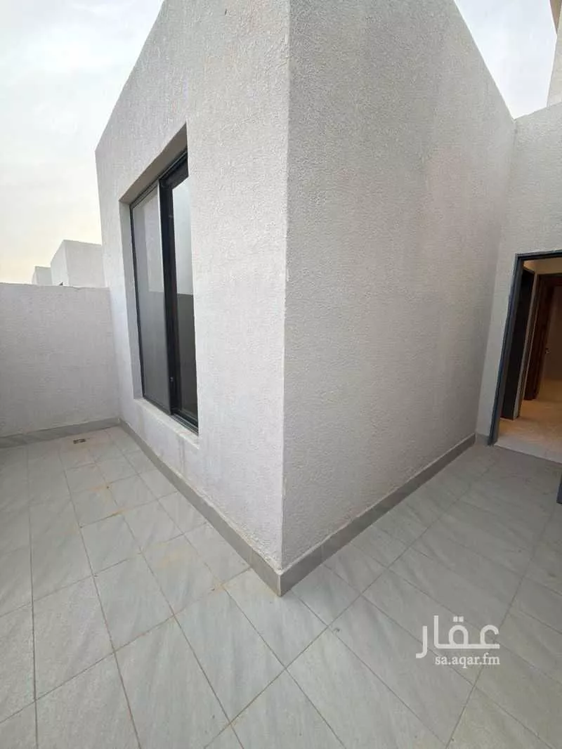 دور 4 غرف في الشرق 4