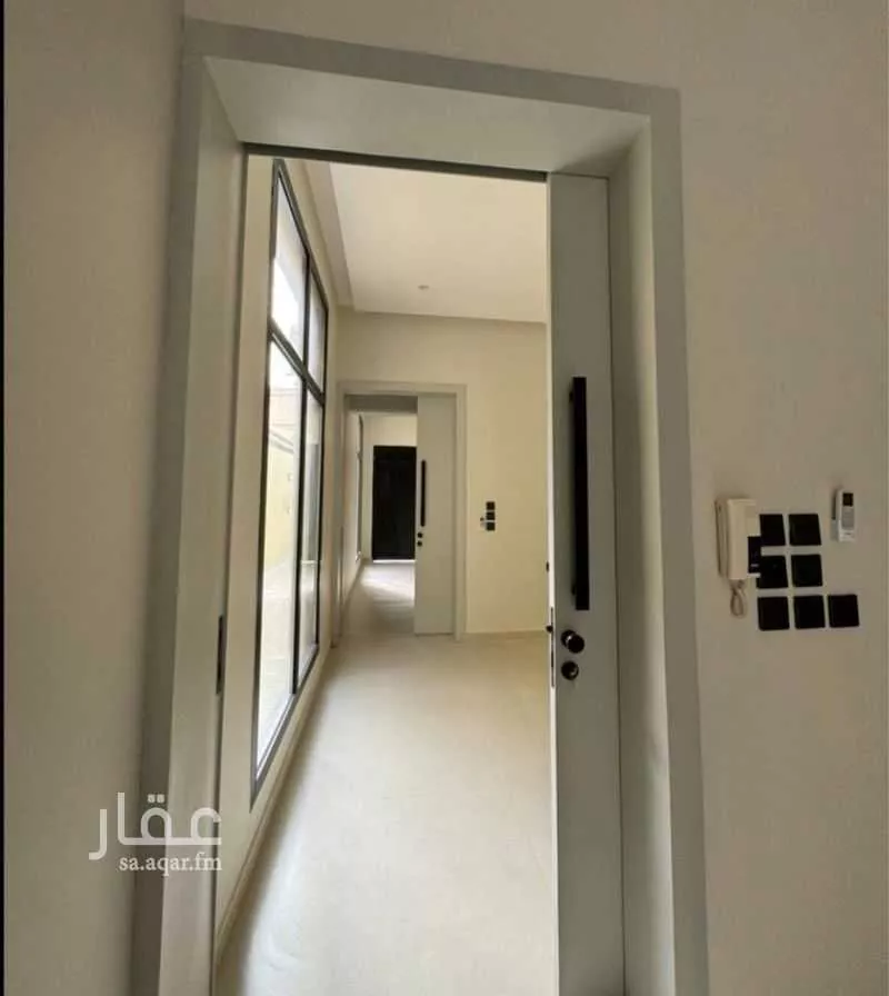8 bedroom villa in Al Yarmouk 5