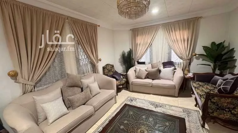 فيلا 10 غرف في العريجاء الغربية 2