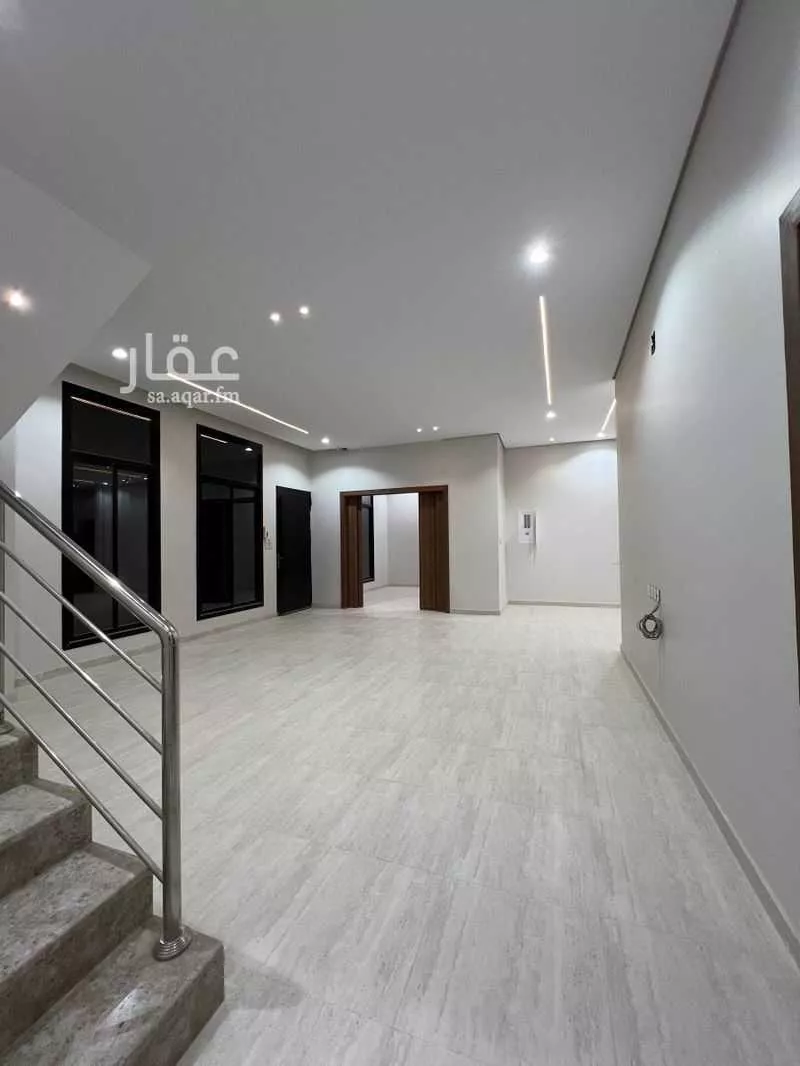 فيلا 4 غرف في الرمال 5