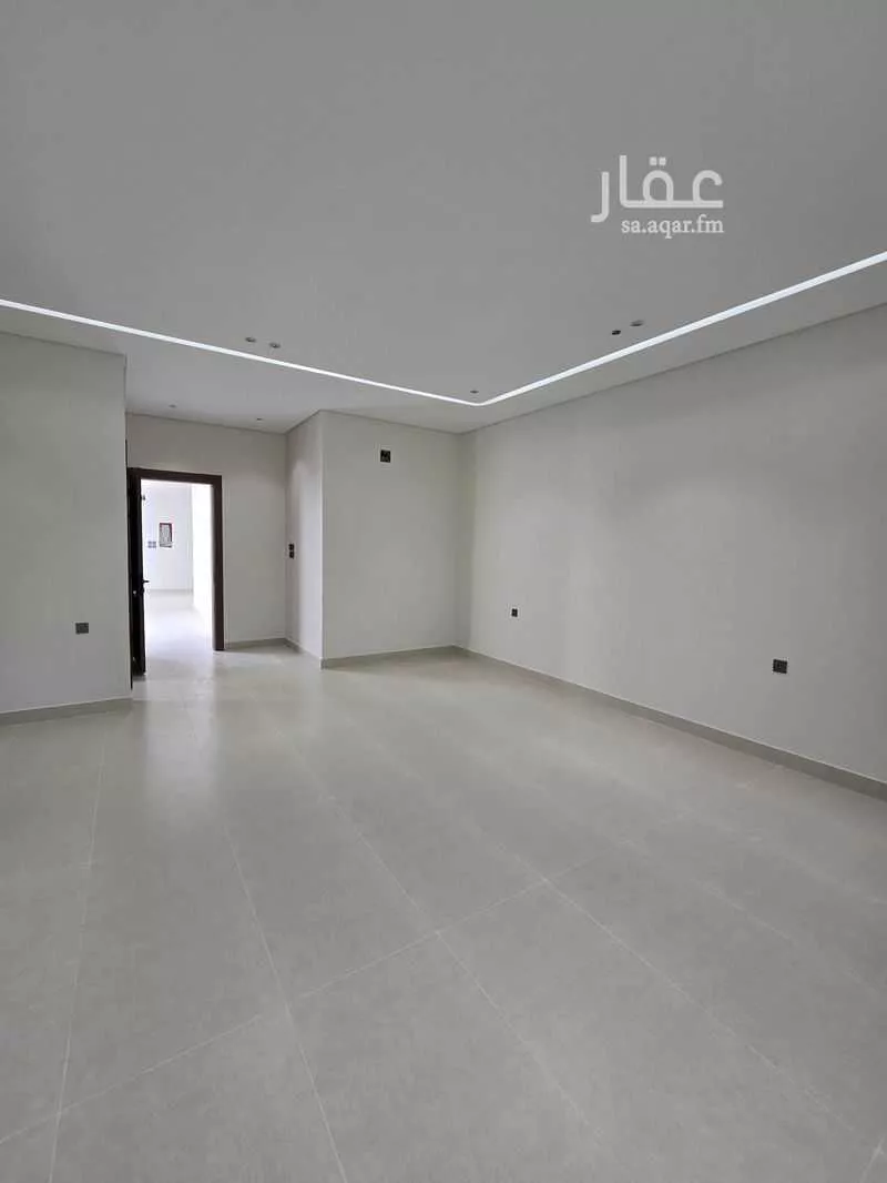 6 bedroom villa in Al Janadriyah 4
