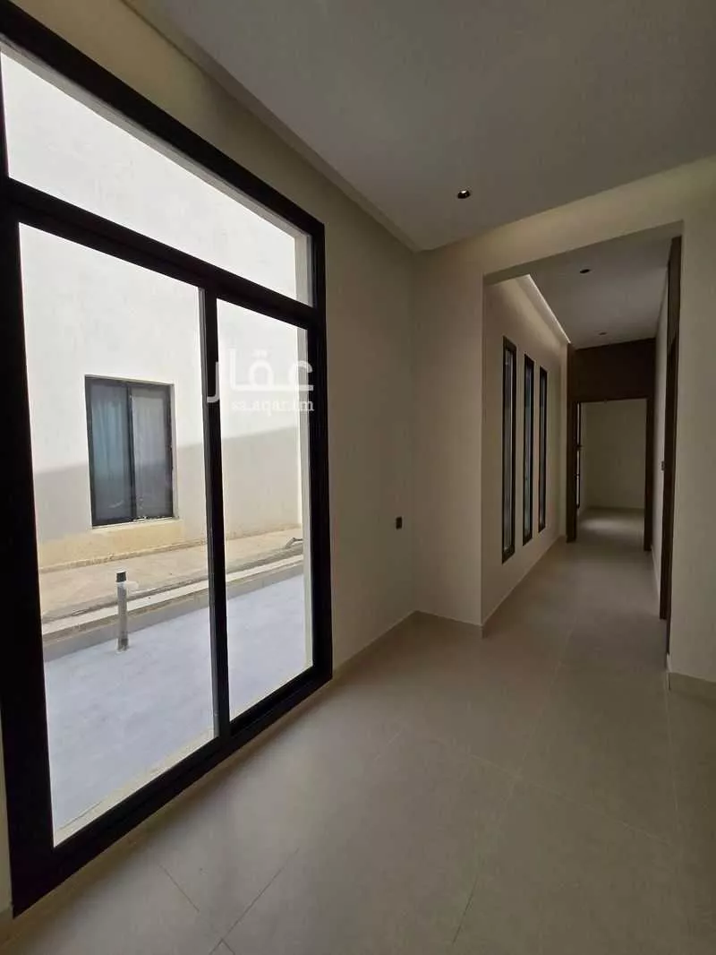 6 bedroom villa in Al Janadriyah 8
