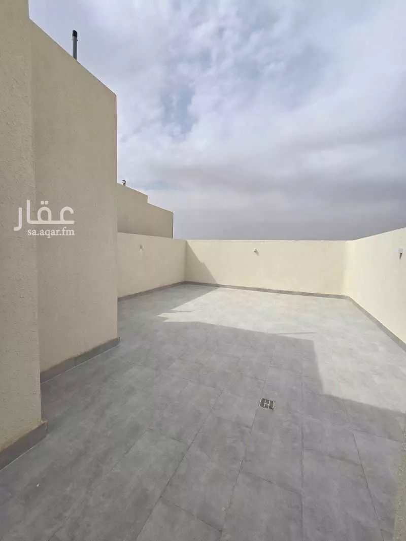 6 bedroom villa in Al Janadriyah 9