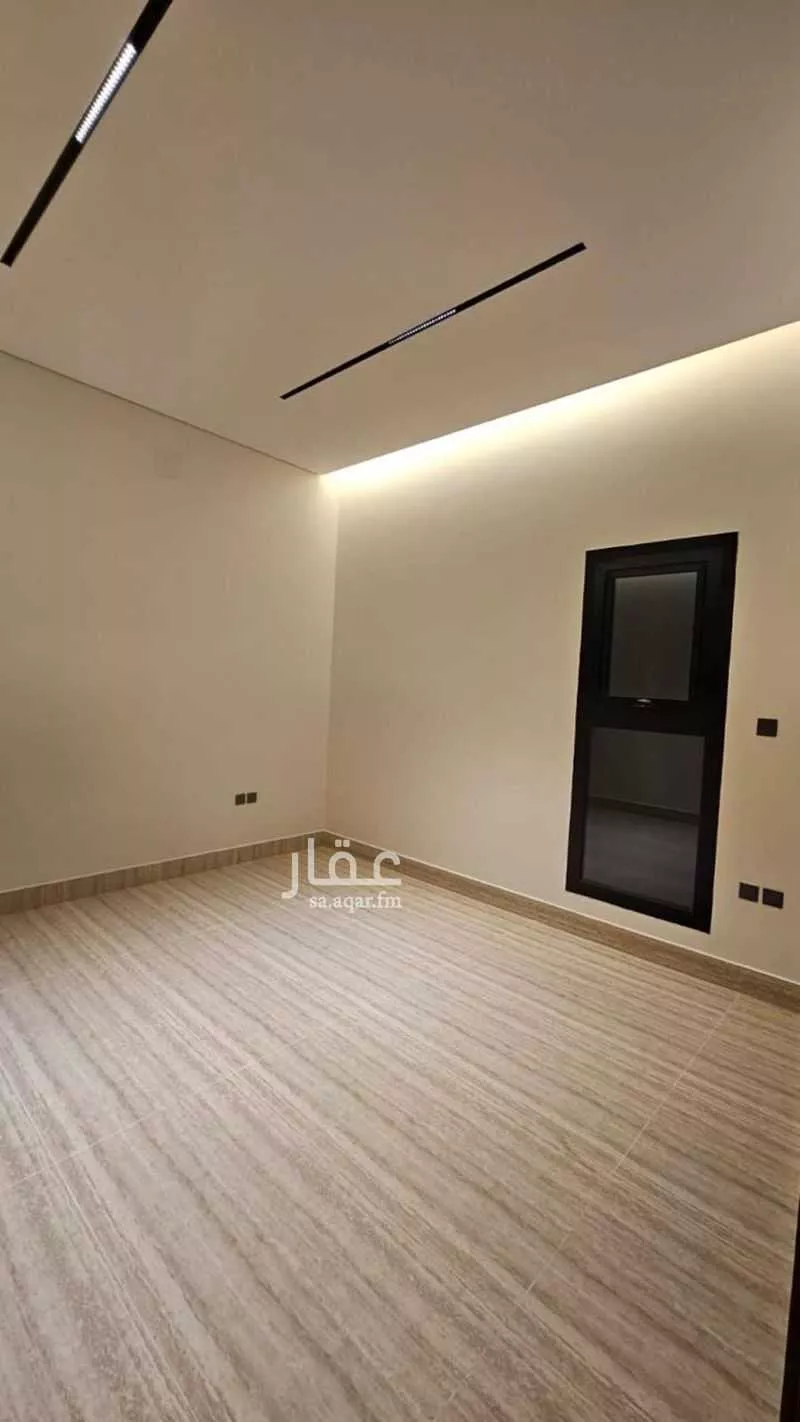 فيلا 5 غرف في العارض 14