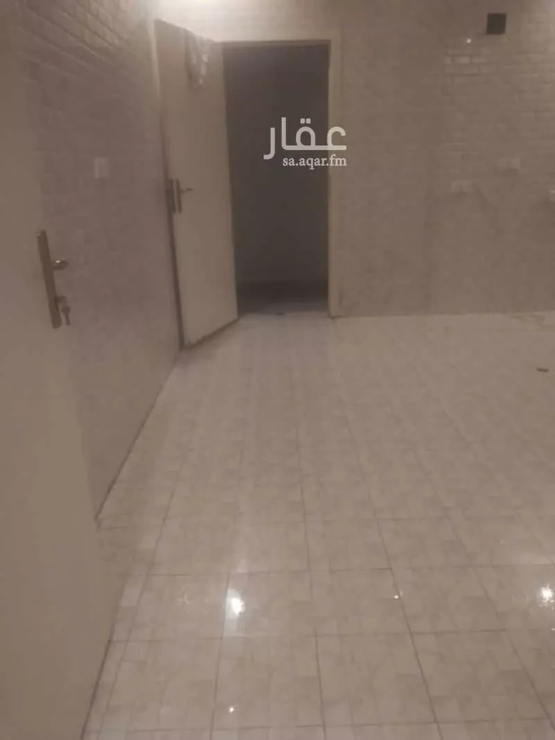 شقة 7 غرف في طويق 8