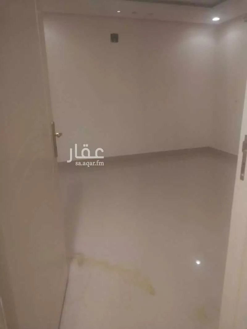 شقة 7 غرف في طويق 9