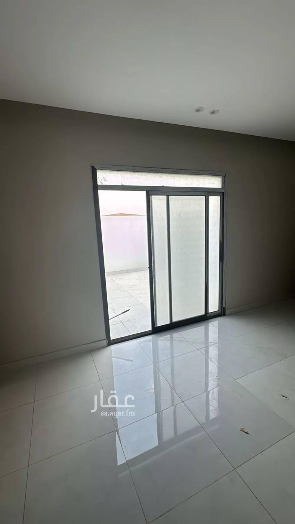 1 bedroom apartment in Al Aridh 4