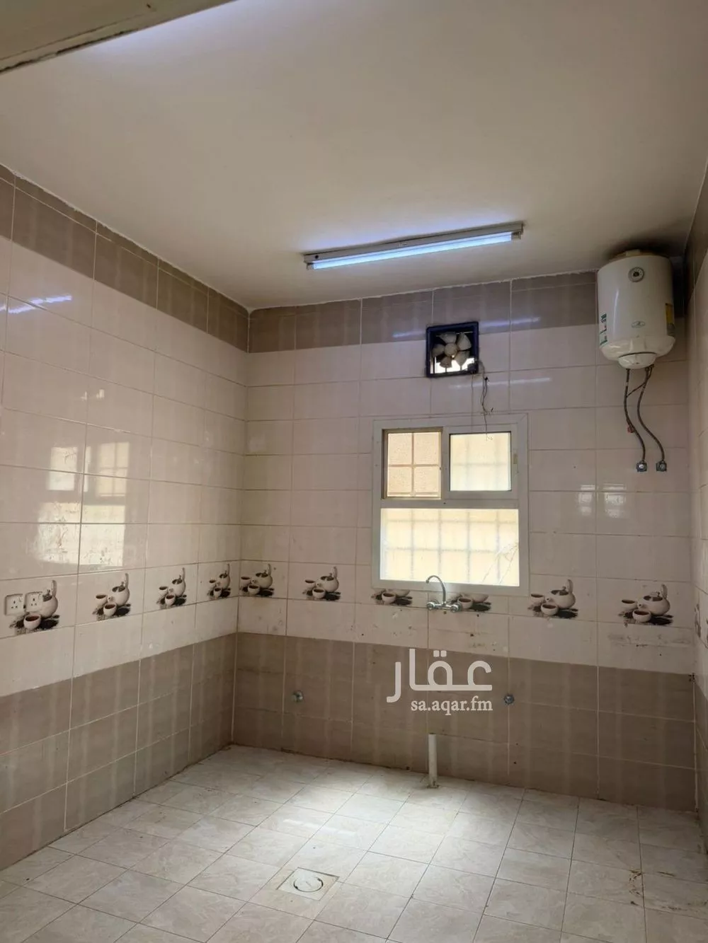شقة 4 غرف في الشرق 8