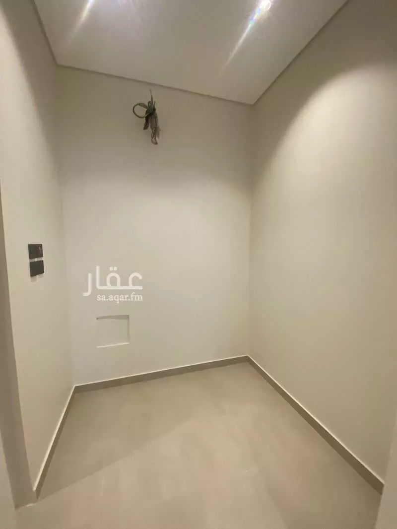 شقة 4 غرف في النعيم 11