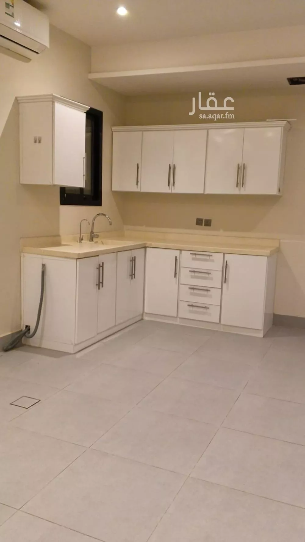3 bedroom apartment in Dhahrat Laban 9