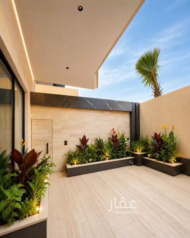 5 bedroom villa in Al Aridh 4