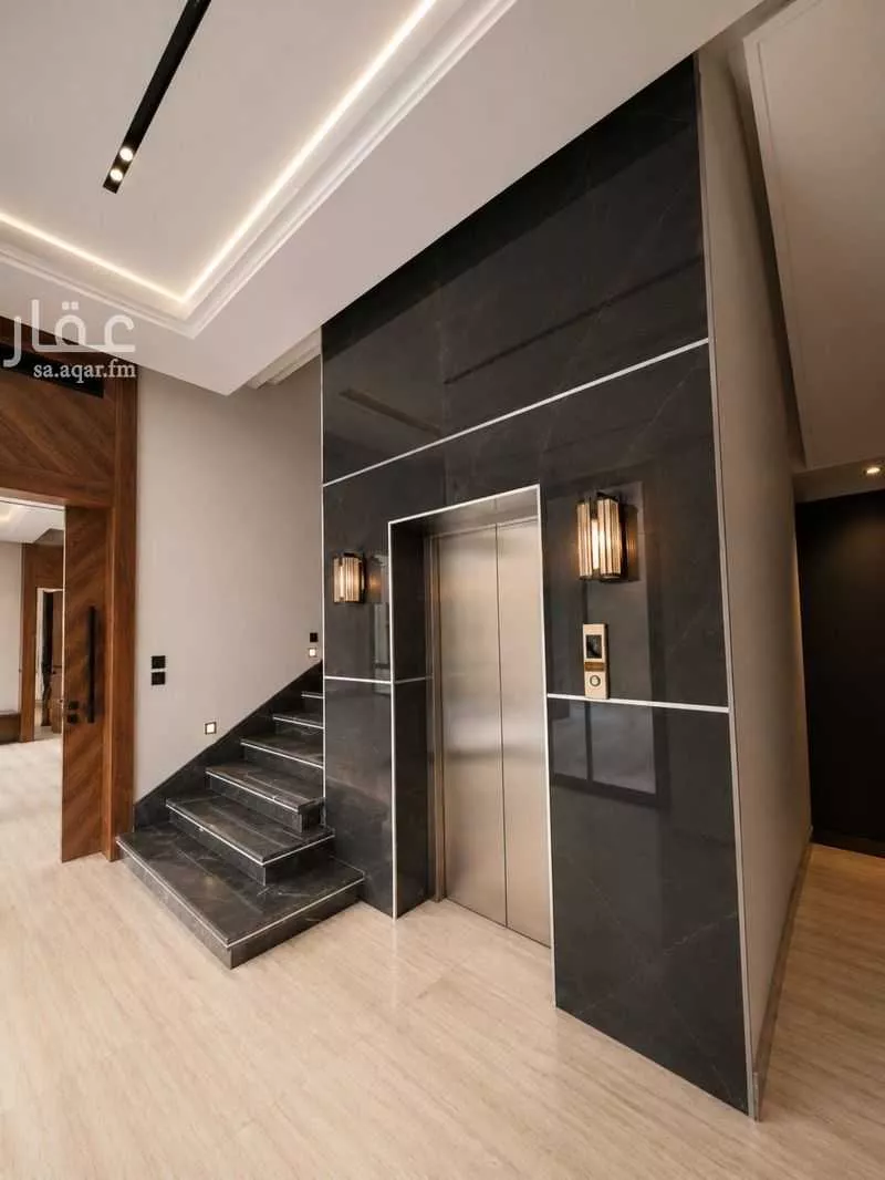 5 bedroom villa in Al Aridh 5