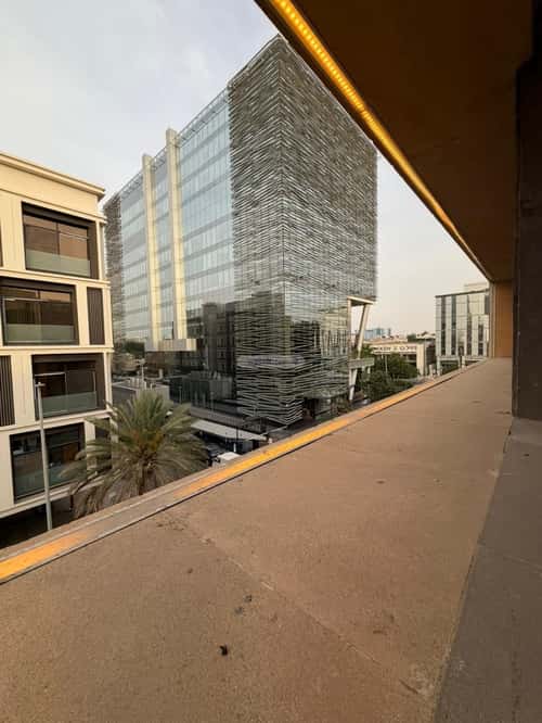 4 bedroom apartment in Al Rawdah 19