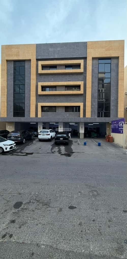 4 bedroom apartment in Al Rawdah 9