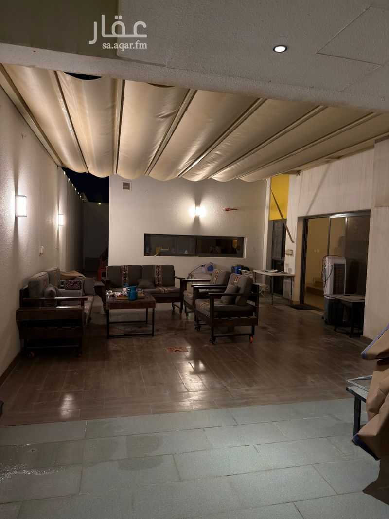 6 bedroom villa in Al Aridh 2