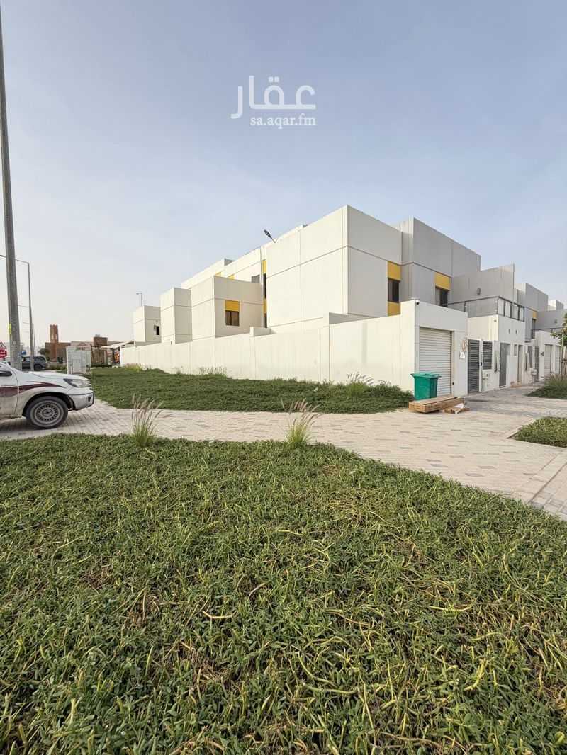 6 bedroom villa in Al Aridh 11