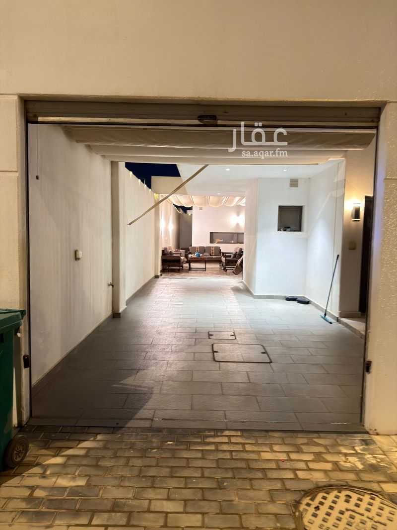 6 bedroom villa in Al Aridh 6