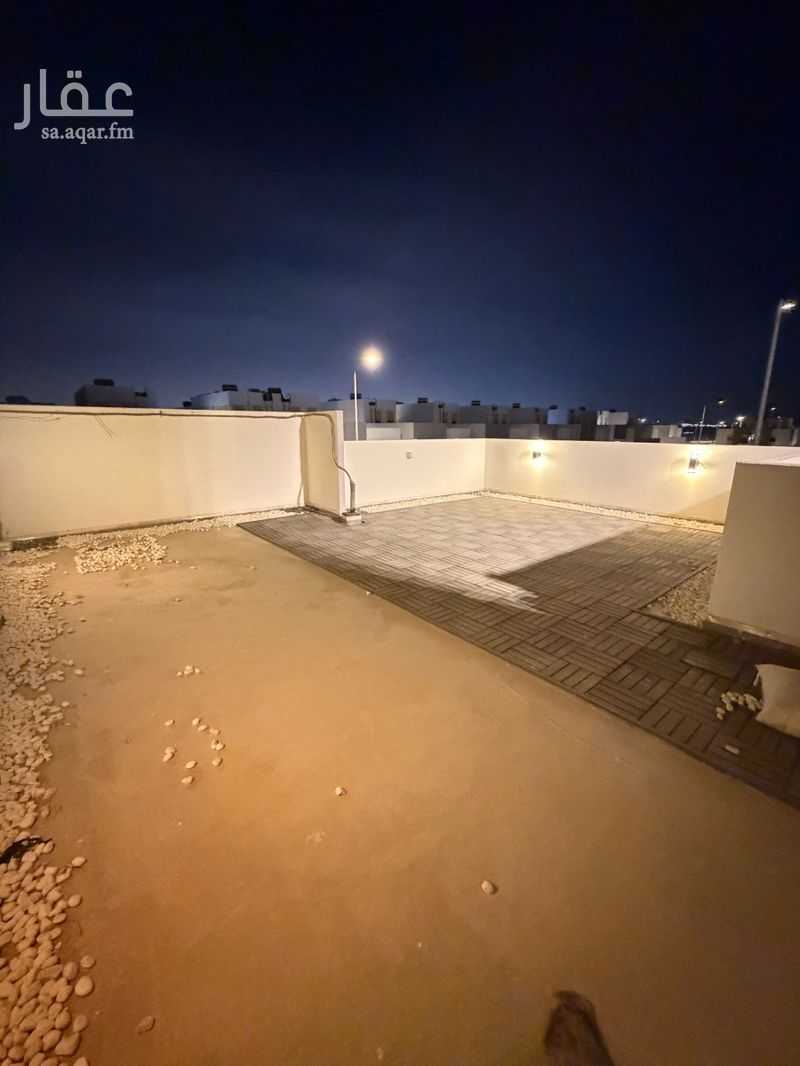 6 bedroom villa in Al Aridh 8