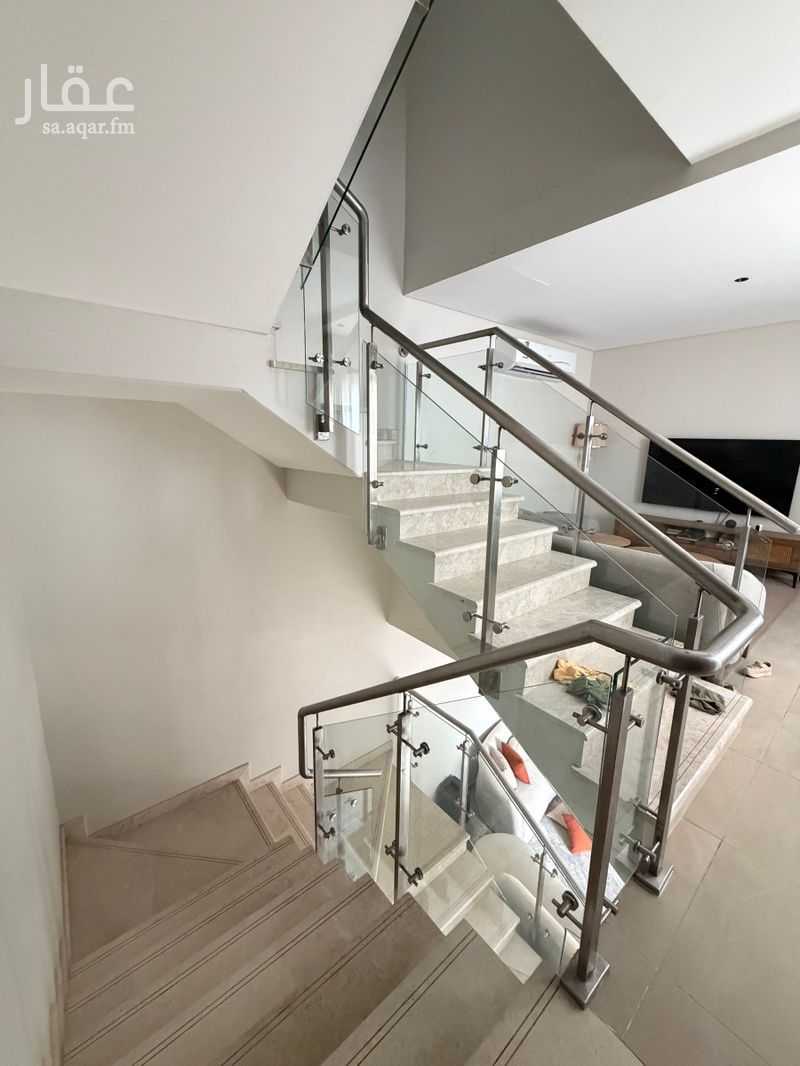 6 bedroom villa in Al Aridh 10