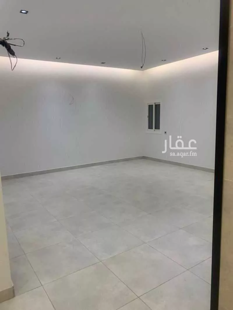 6 bedroom apartment in Muraykh 2