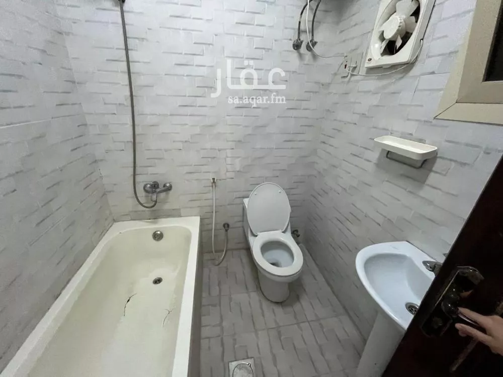 دور 5 غرف في الجسر 13