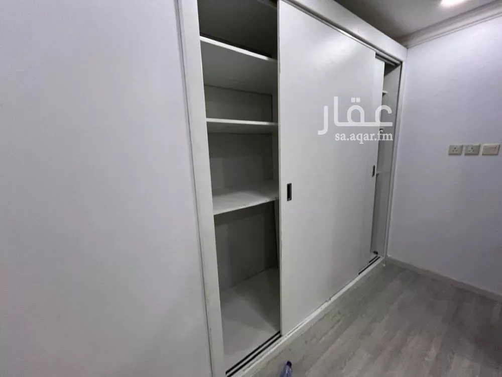 دور 5 غرف في الجسر 4