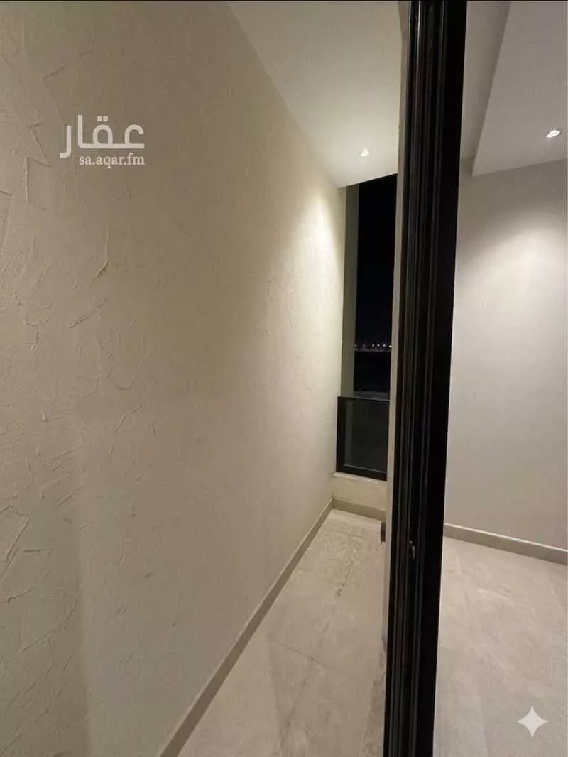 شقة 3 غرف في الرمال 5