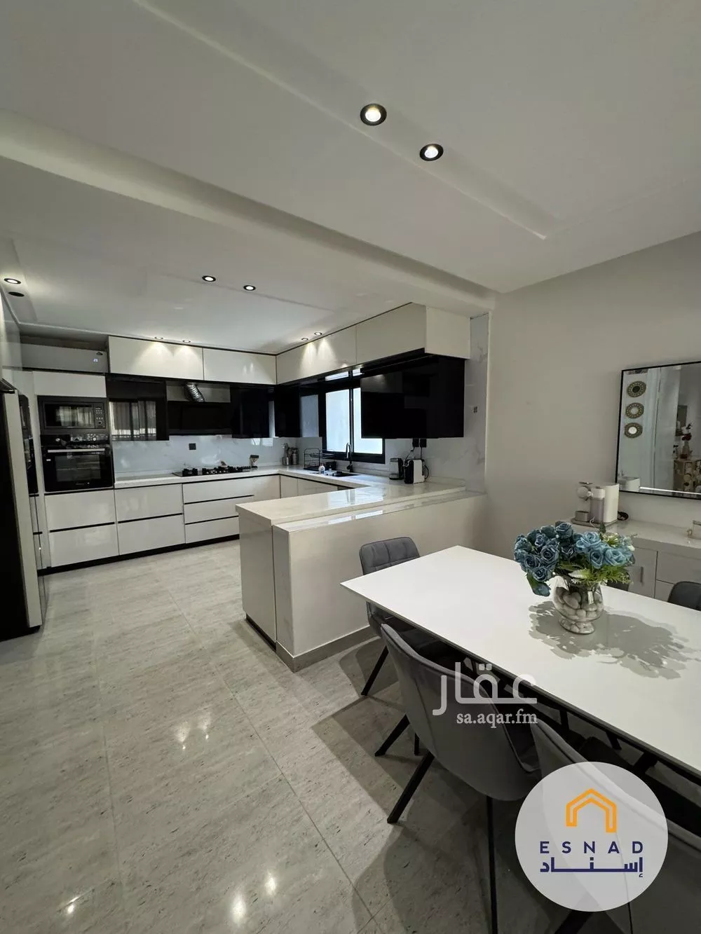 3 bedroom apartment in Al Hamra 5