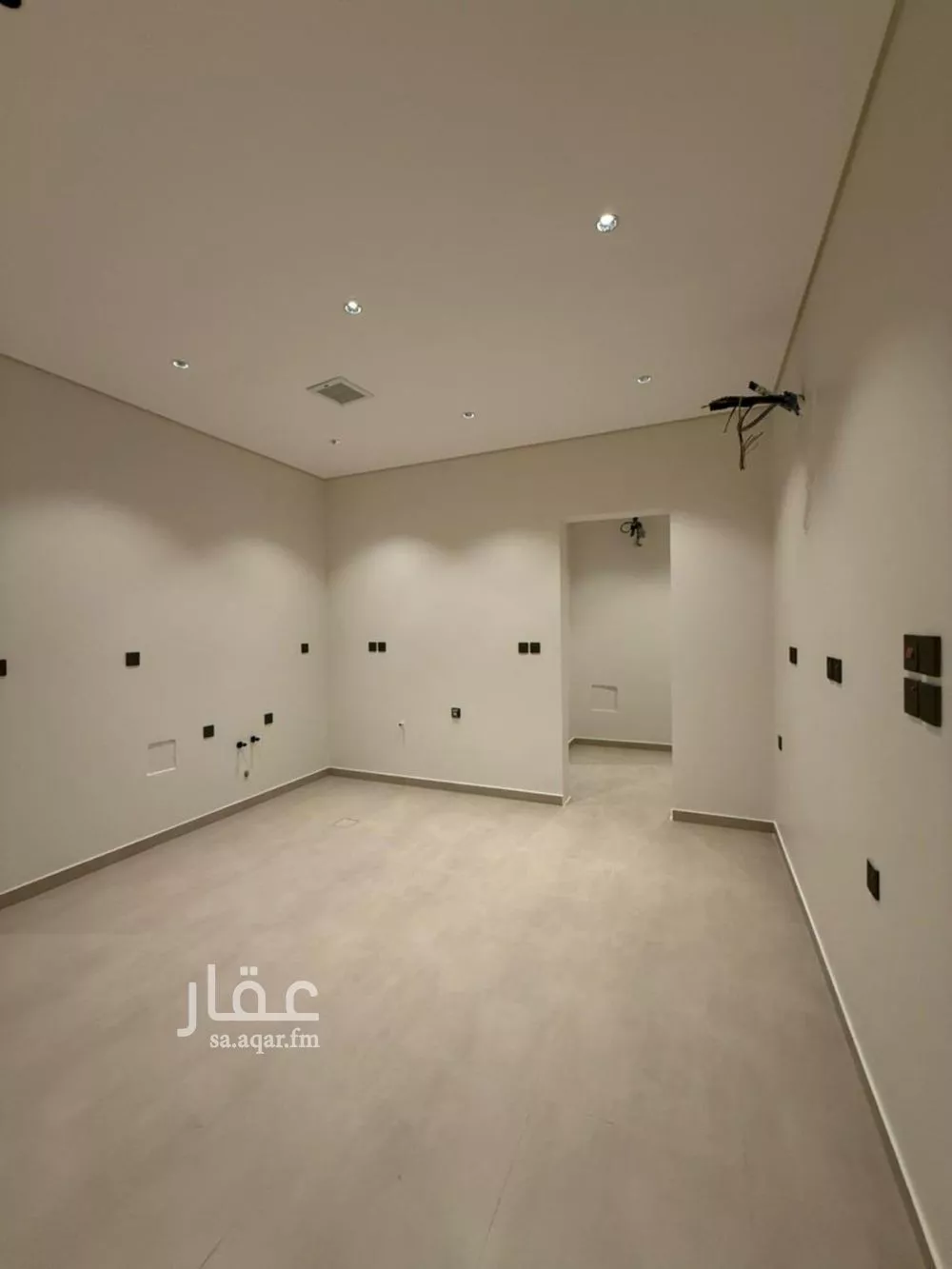 شقة 5 غرف في النعيم 9