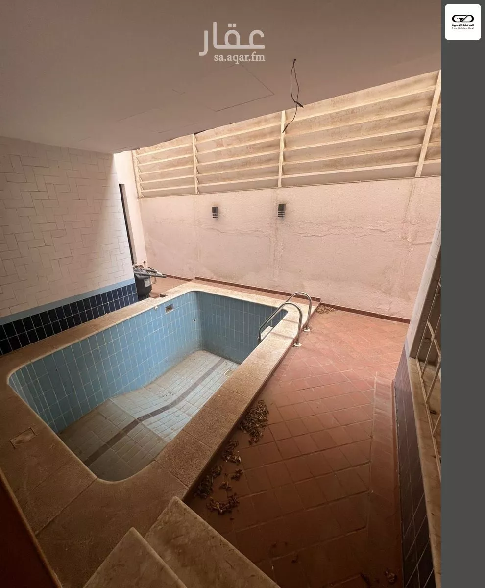 7 bedroom villa in Al Zahra 6