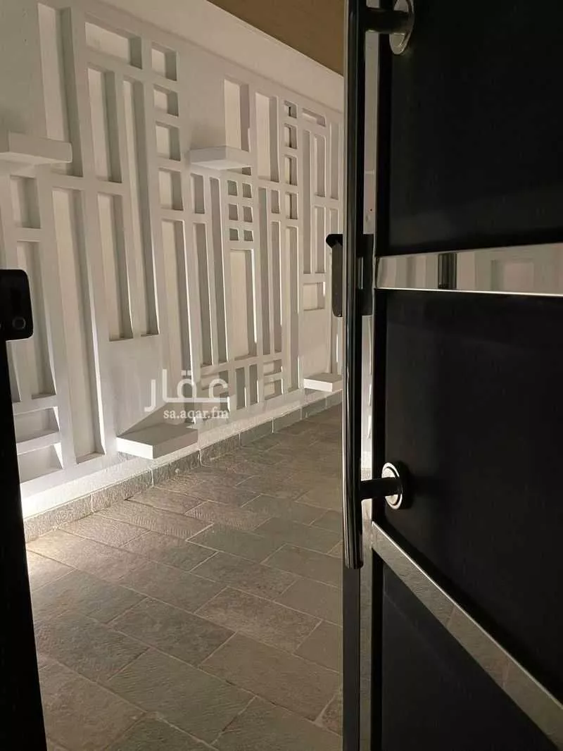 6 bedroom floor in Al Falah 10