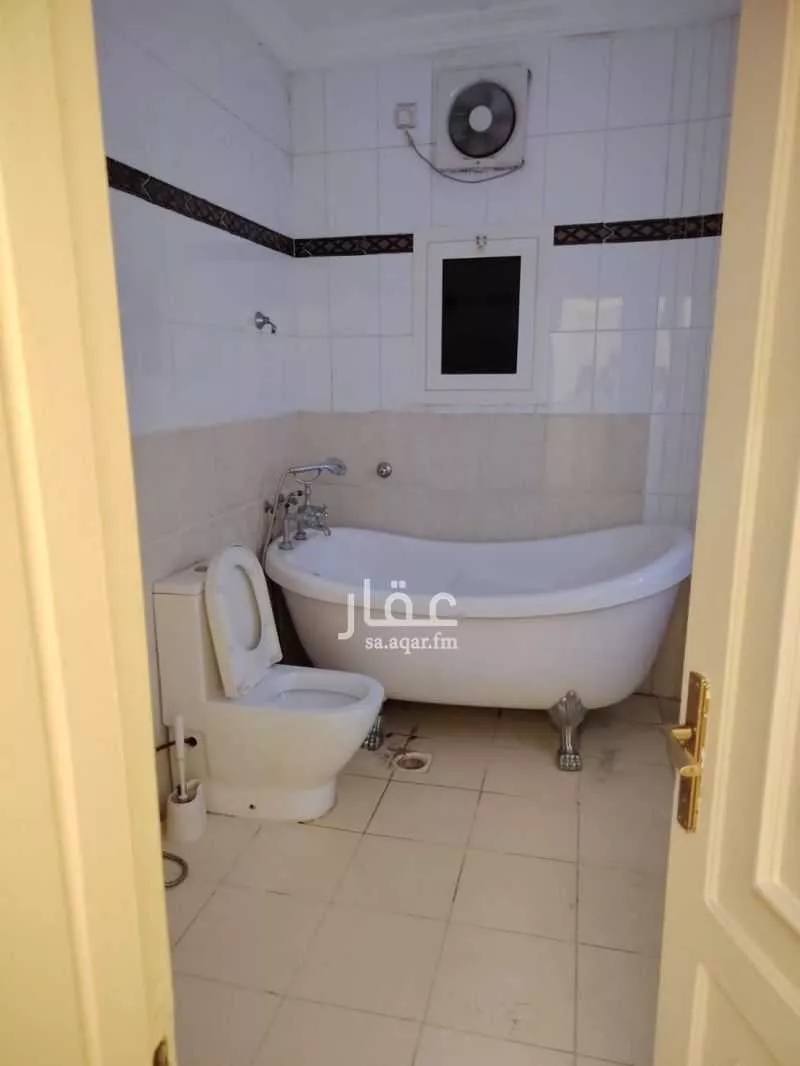 8 bedroom floor in Al Nahda 13