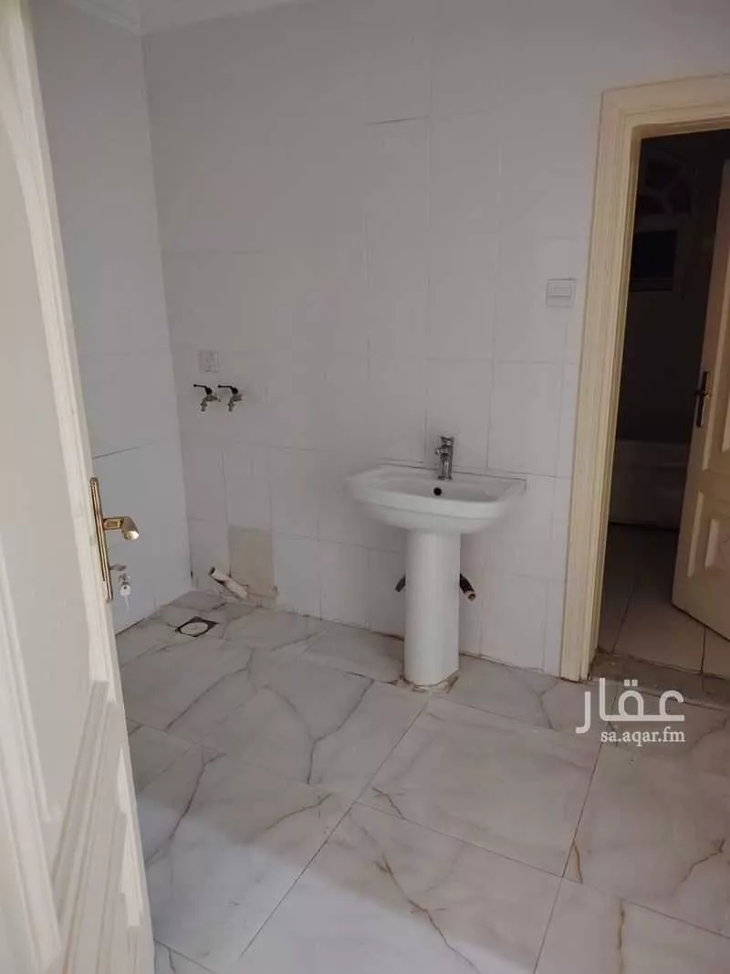 8 bedroom floor in Al Nahda 15