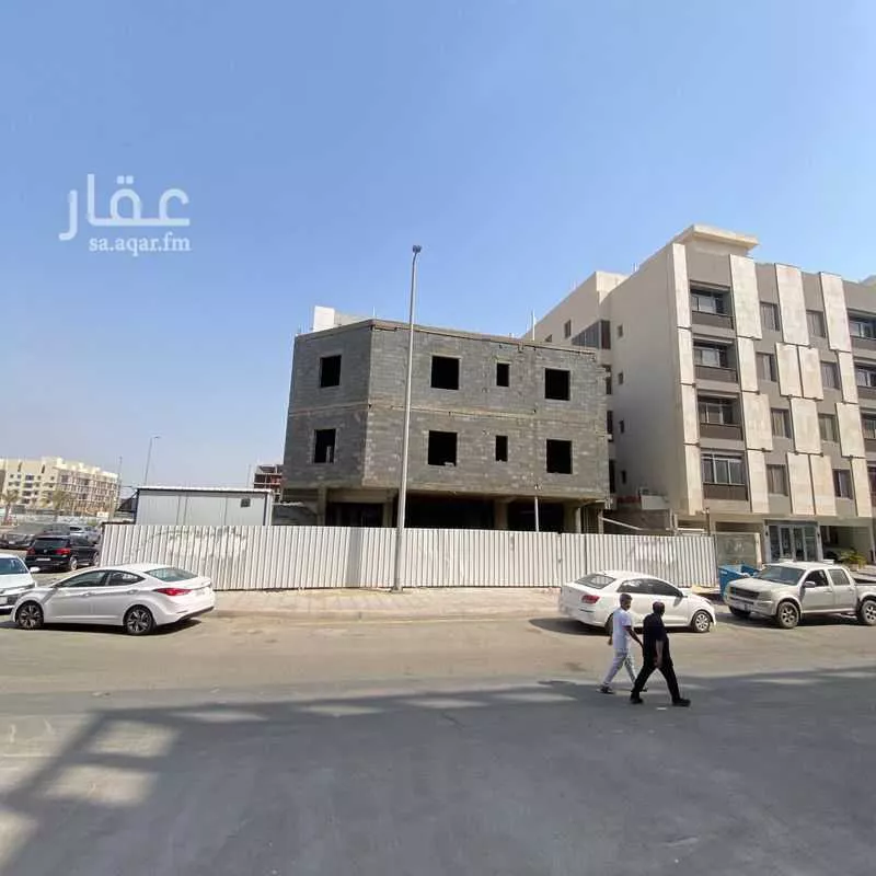 عمارة 664 م² في الصوارى 3