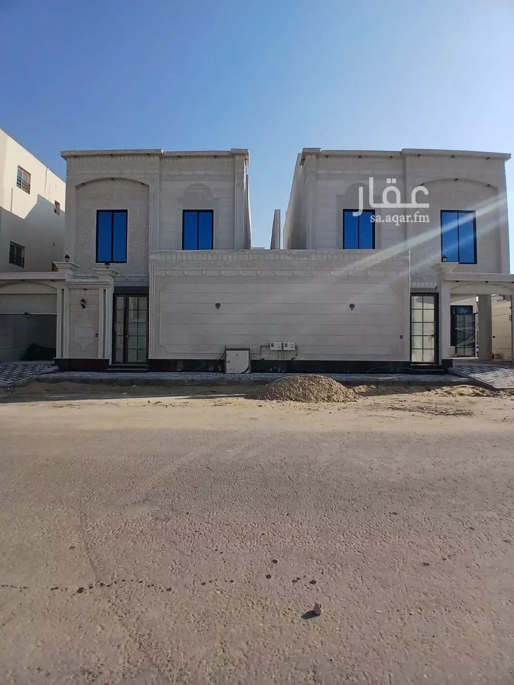 فيلا 9 غرف في ضاحية الملك فهد 2