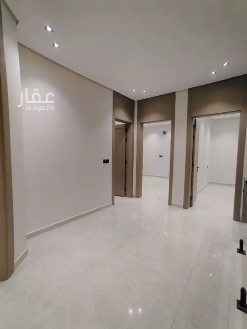 فيلا 9 غرف في ضاحية الملك فهد 9