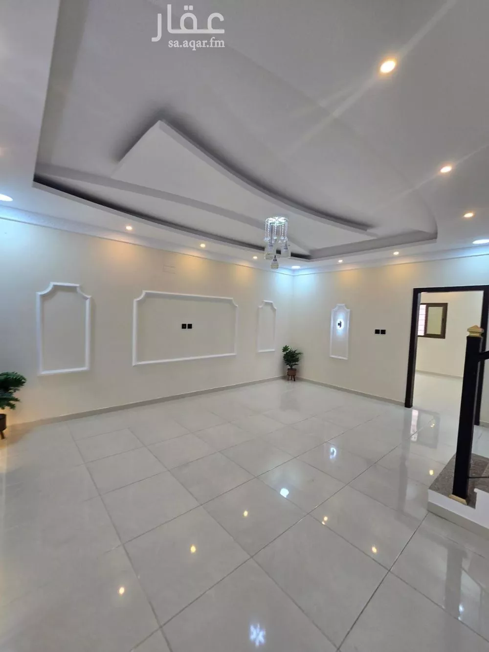 8 bedroom villa in Dahiat King Fahd 26