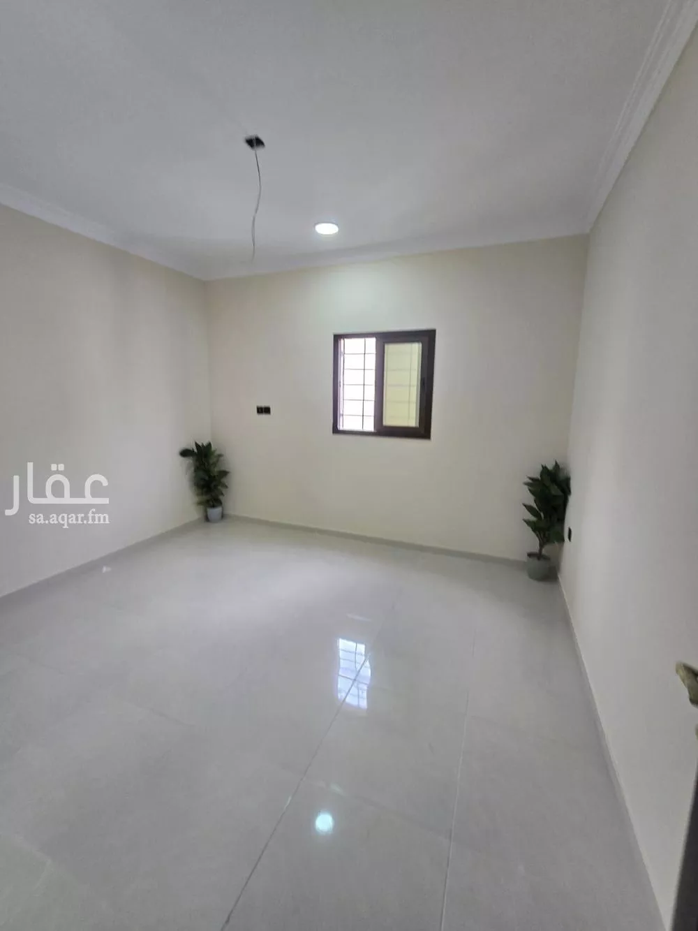 8 bedroom villa in Dahiat King Fahd 10