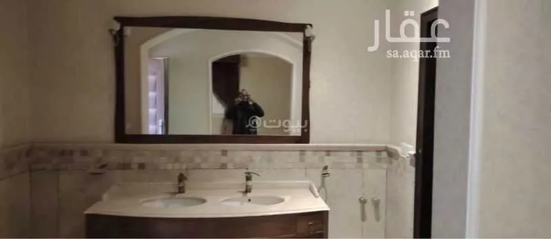 8 bedroom villa in Al Nuzhah 2