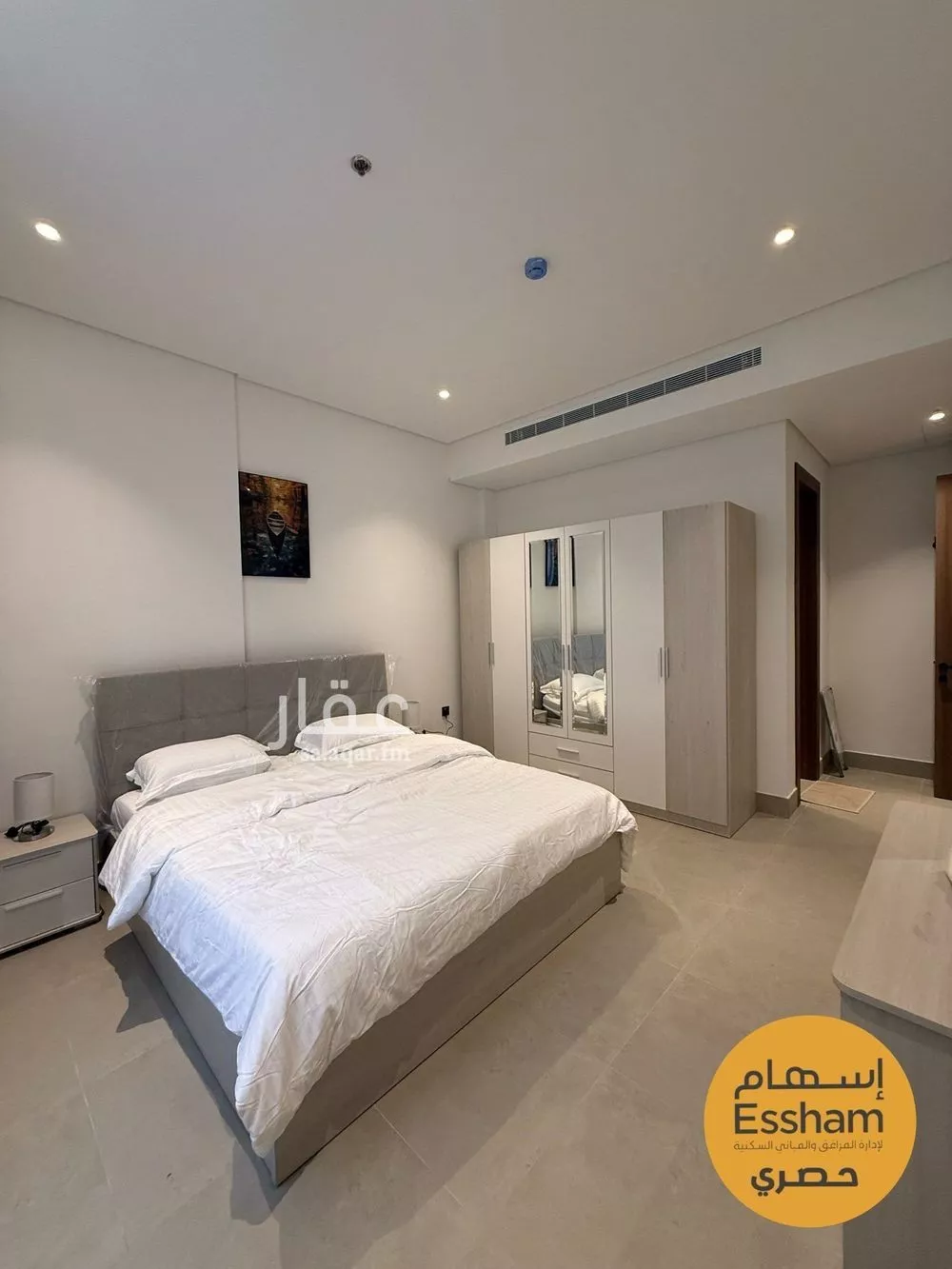 2 bedroom apartment in Al Hizam Al Thahabi 5