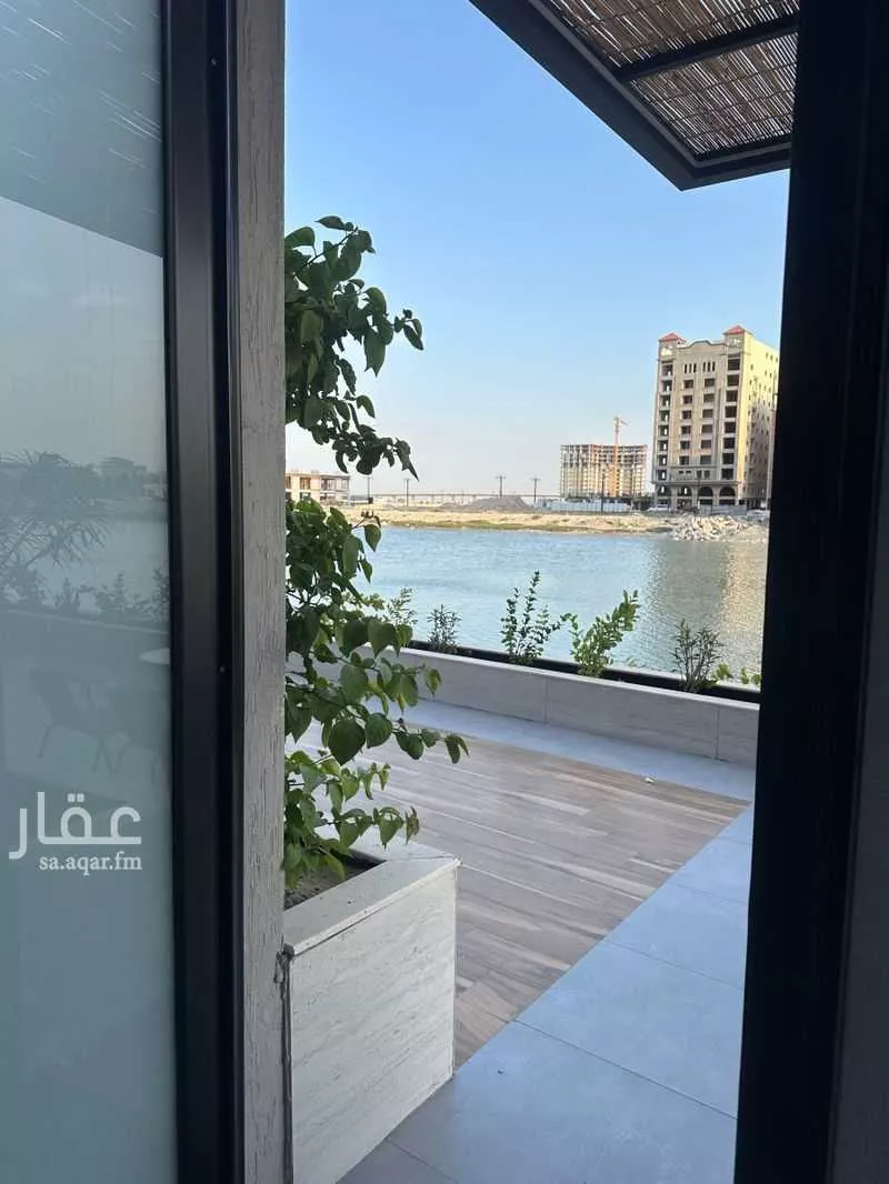شقة 4 غرف في الخور 3