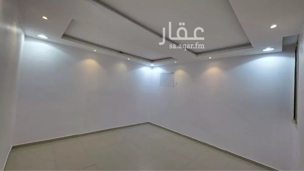 4 bedroom floor in Dhahrat Namar 3