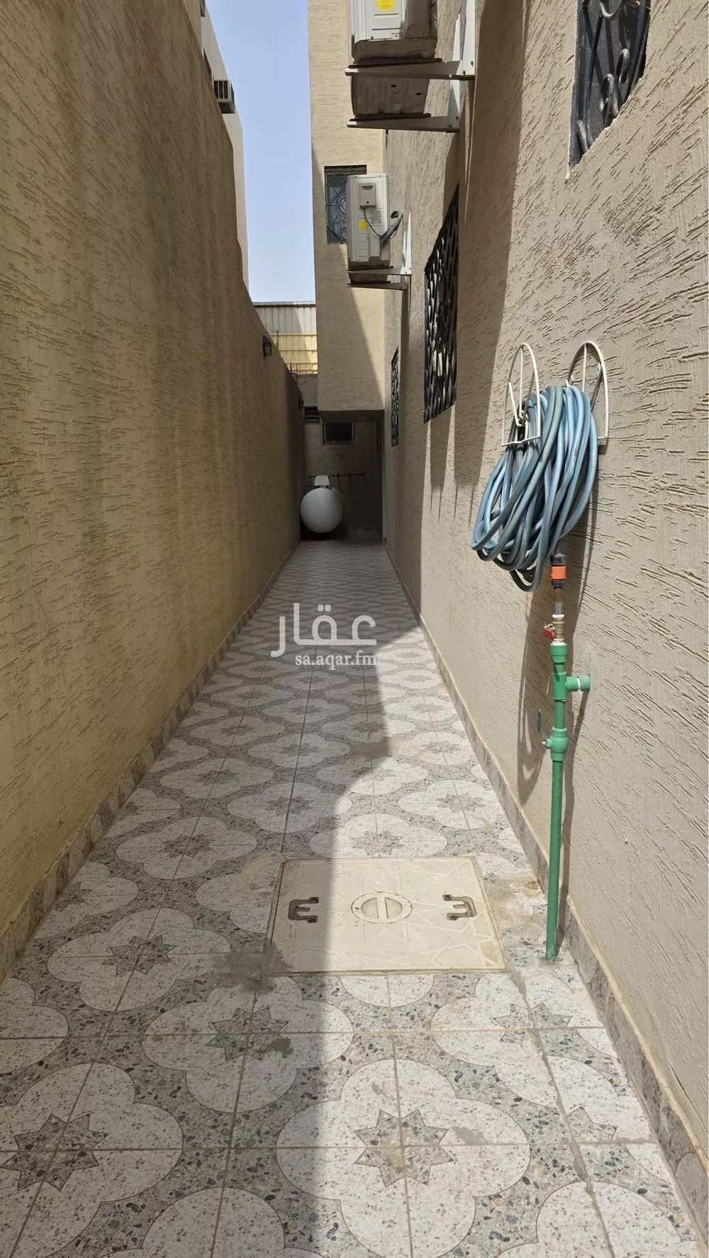 4 bedroom floor in Dhahrat Namar 5