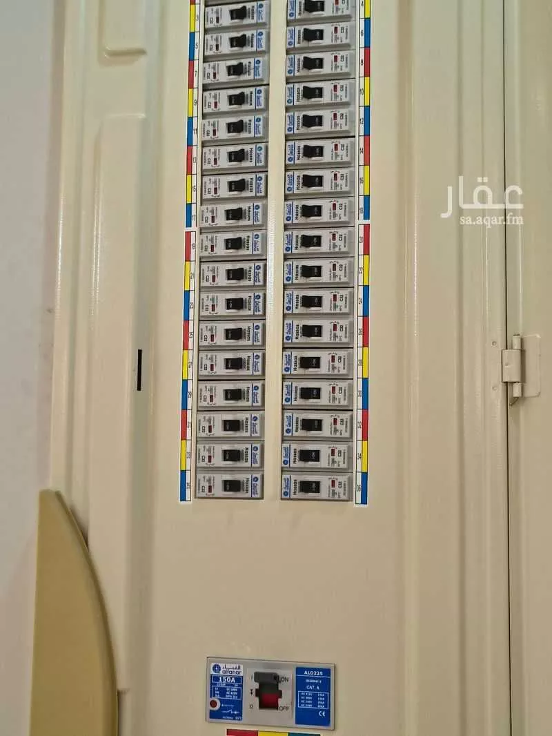 شقة 5 غرف في البلقاء 23