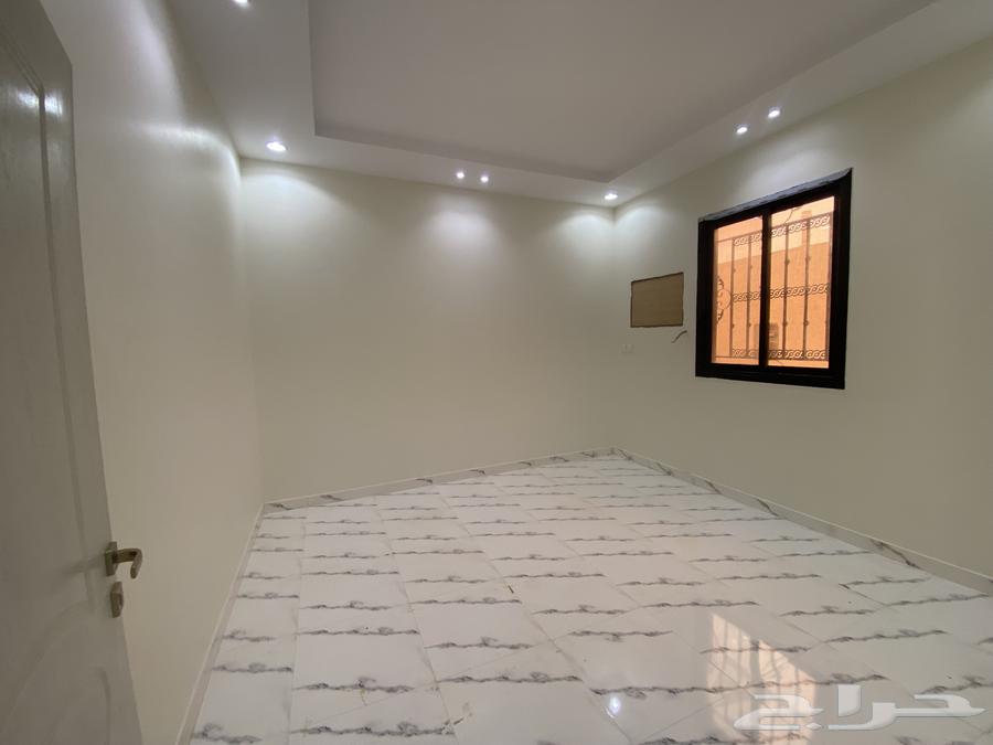 3 bedroom apartment in Al Rimal 6